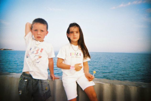 ja i moja sestra na moru